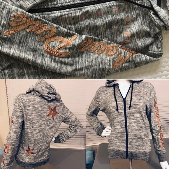 💗PINK VS 🌟Star Bling ✨Hoodie💗 - Picture 16 of 16
